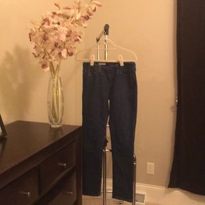 The stilt cigarette leg Jean by AG